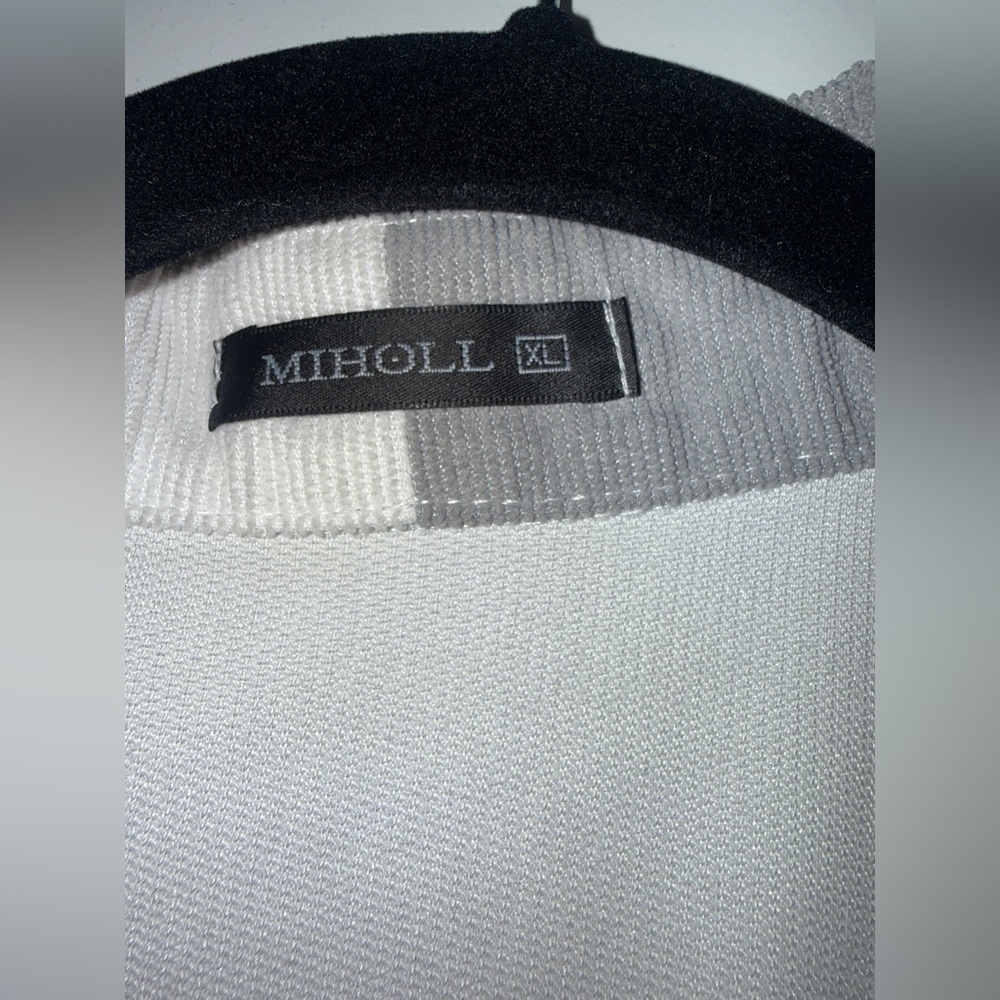 Women’s Neutral Ribbed Shacket - image 2